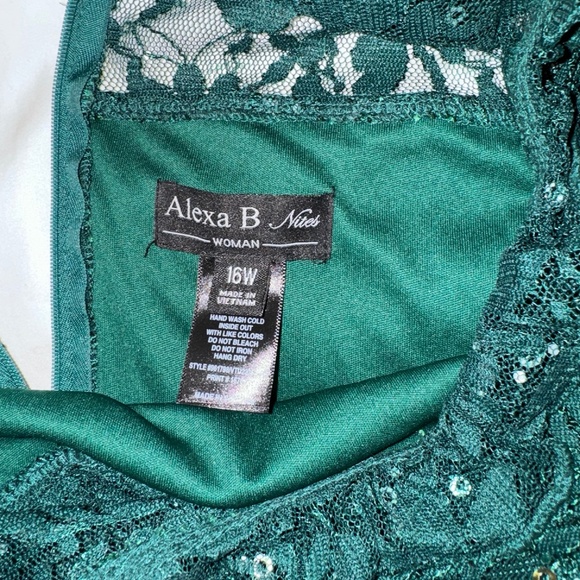 Dark Green Cocktail Dress - Picture 6 of 8